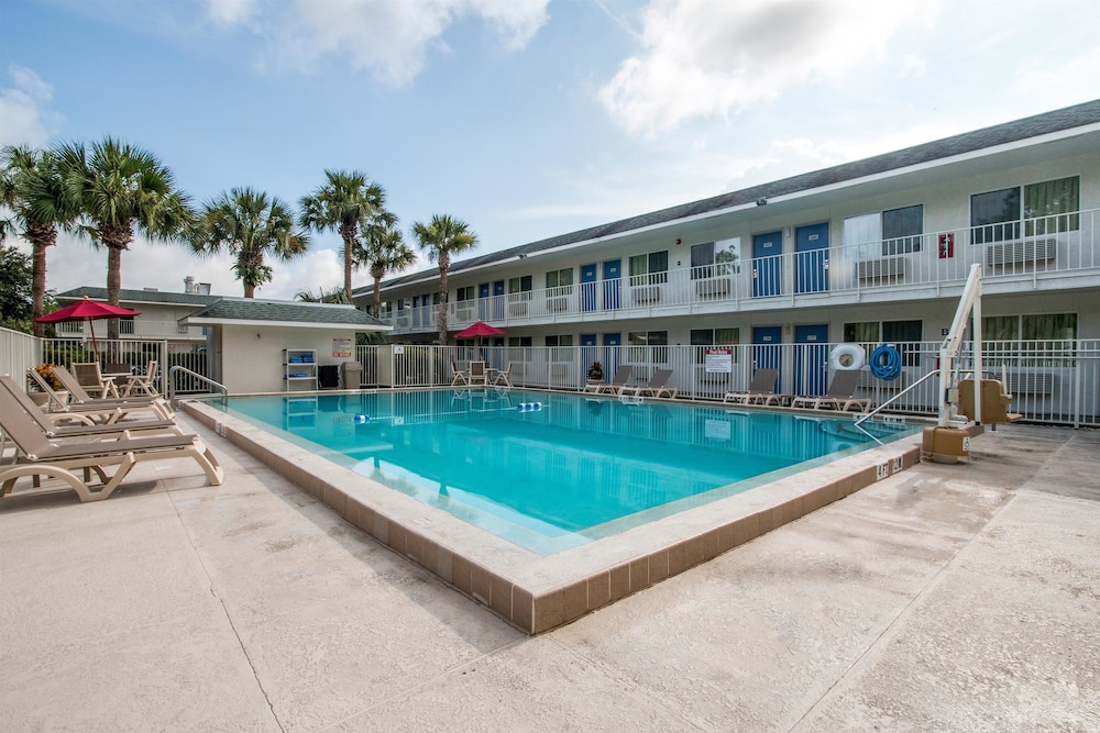 Motel6 Kissimmee, FL - Orlando in KISSIMMEE - FL