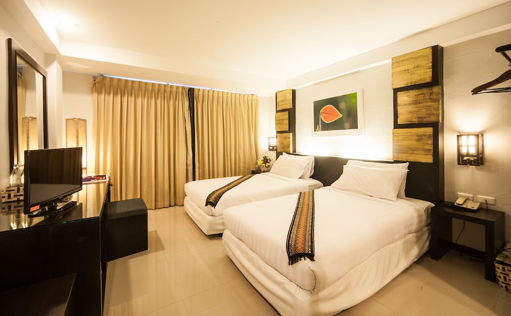 Crystal Inn Phuket 19/38
