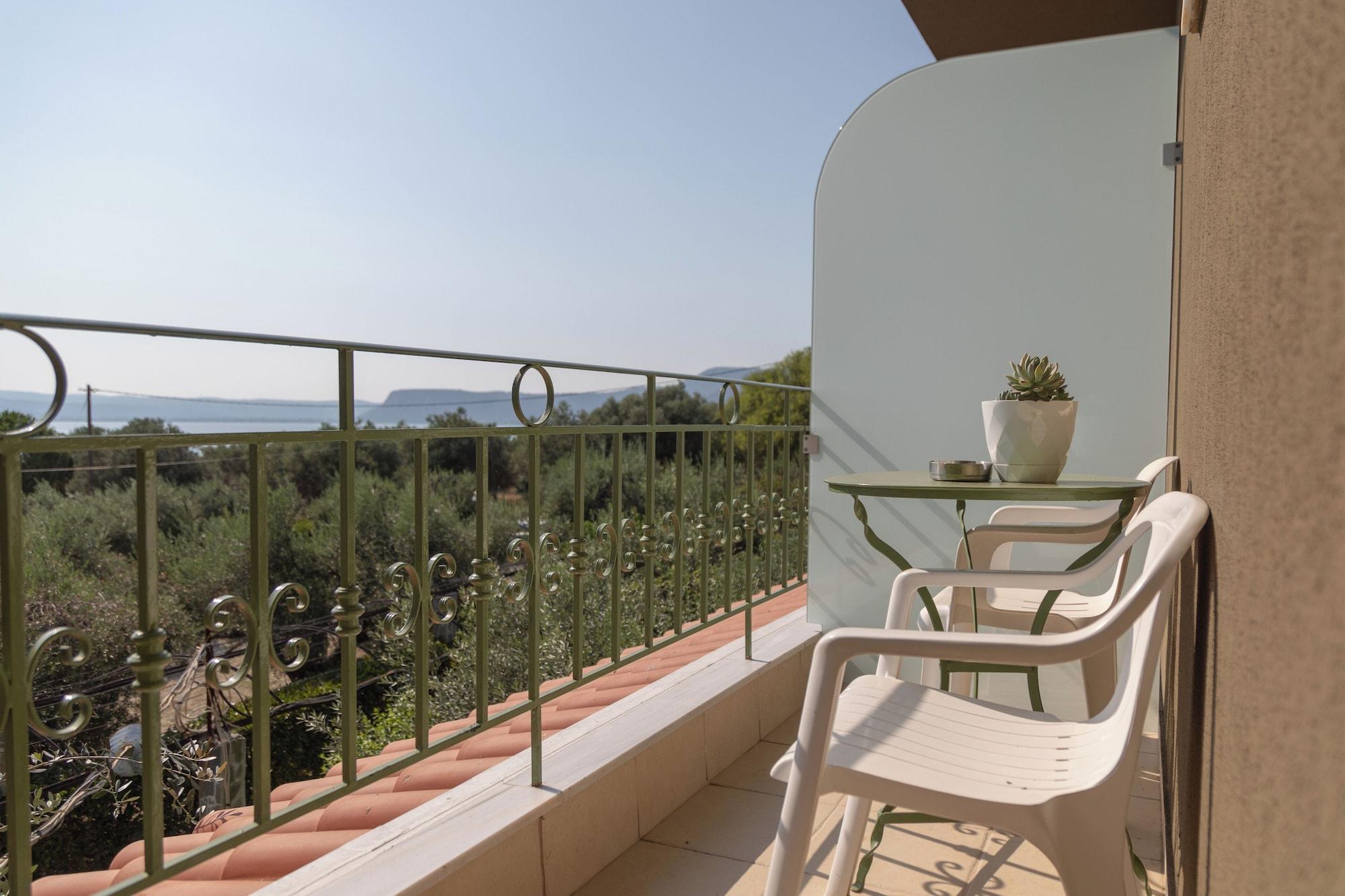 Ampoulos Rooms & Apartments 25/50