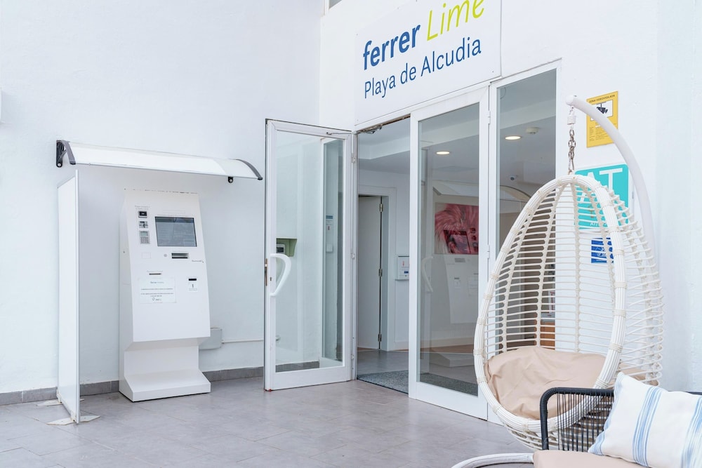 Ferrer Lime Playa de Alcudia 10/47