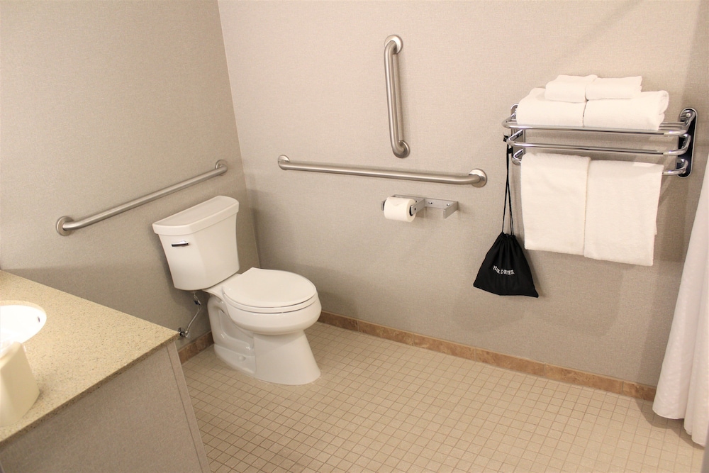Holiday Inn Express Hotel Suites Cheney University Area 15/58