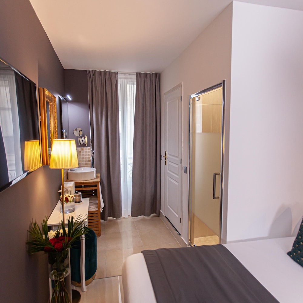 Hotel Churchill 42/60