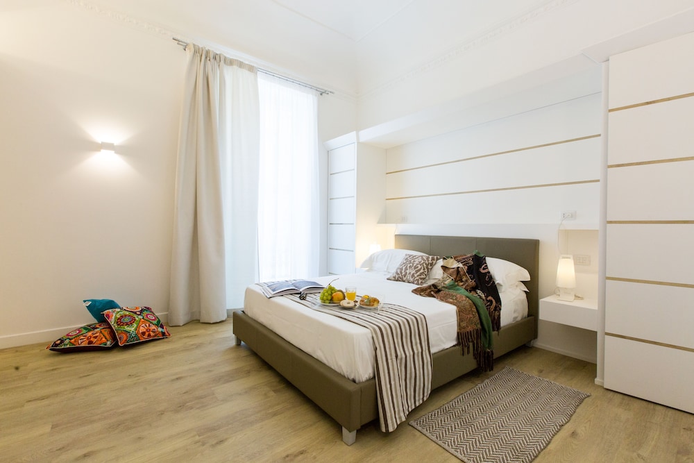 Palermo In Suite Aparthotel Shs 14/52