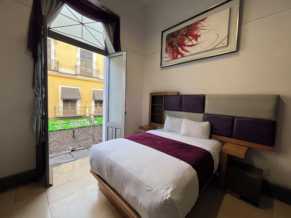 Hotel Alhaja 19/50