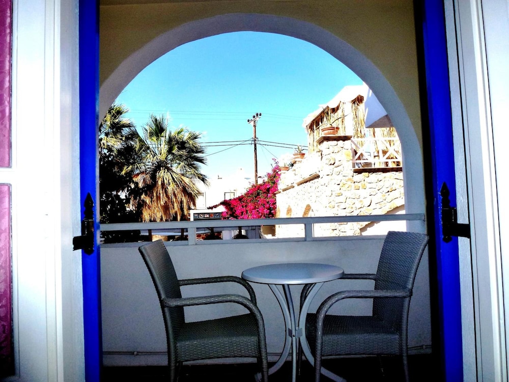Atalos Suites 35/50
