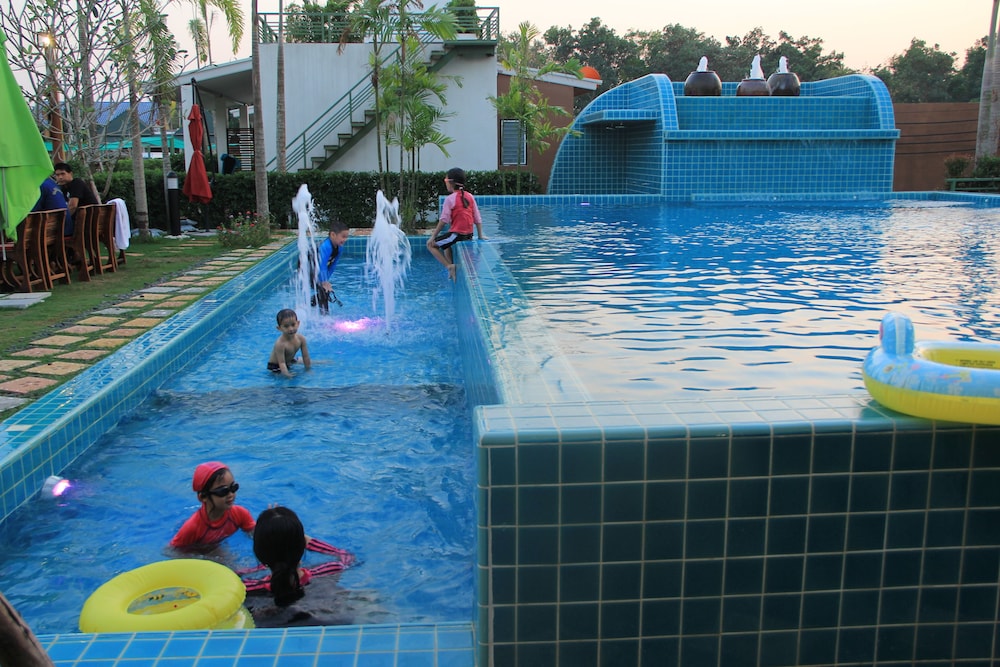 IP Plus Resort Chanthaburia - Halal Hotel 53/65