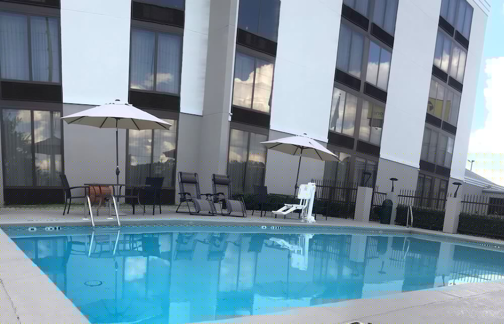 La Quinta Inn & Suites by Wyndham Dothan 7/71