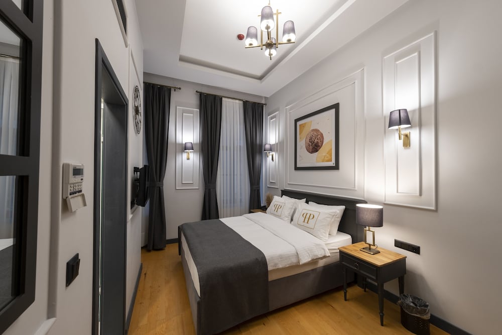 Ferman Port Hotel 16/50