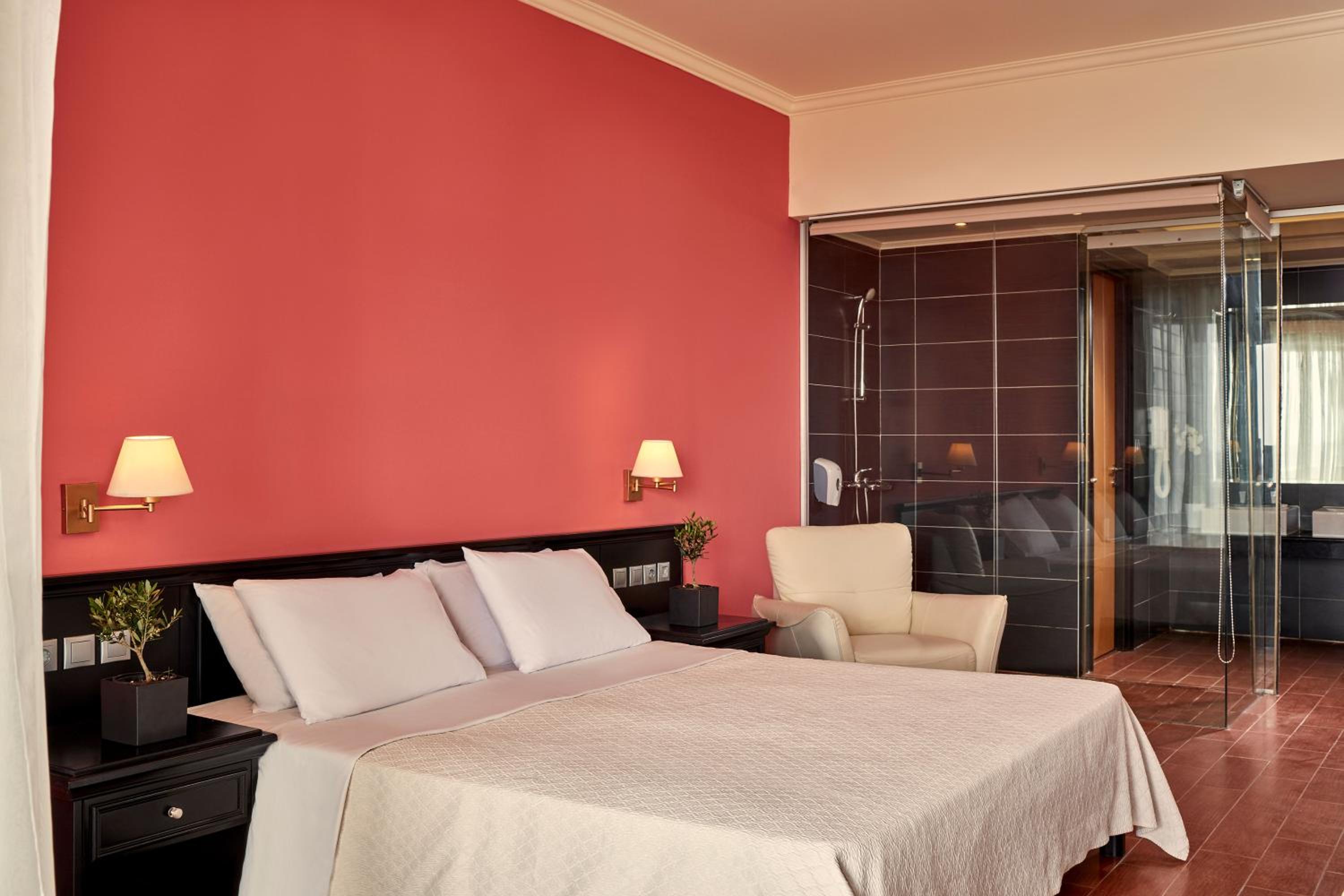 جناح جونيور مع أريكة بمسبح خاص، All Senses Nautica Blue Exclusive Resort and Spa By Anayia All Inclusive Resorts 2/10