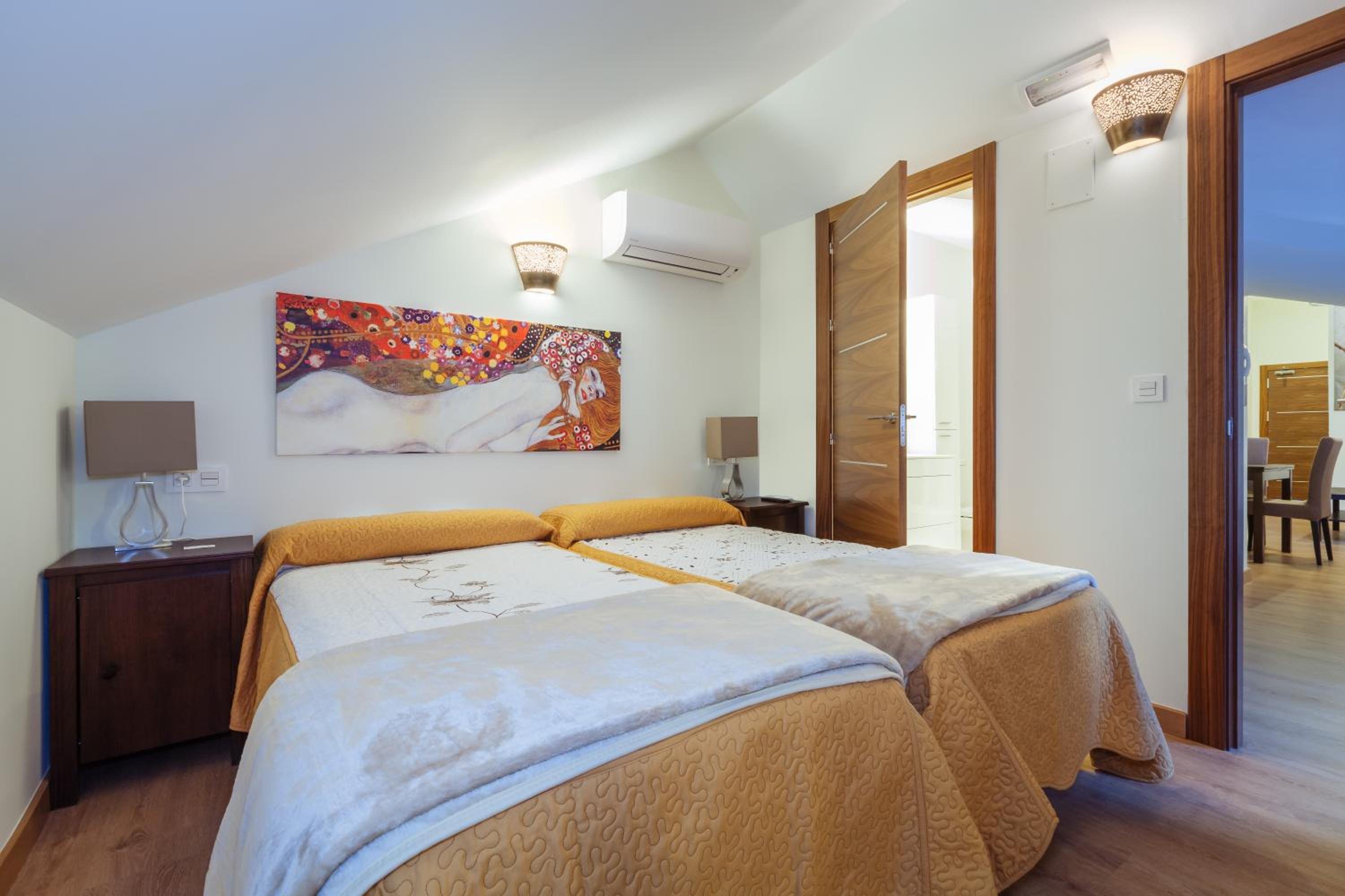 Hotel Arriola 11/55
