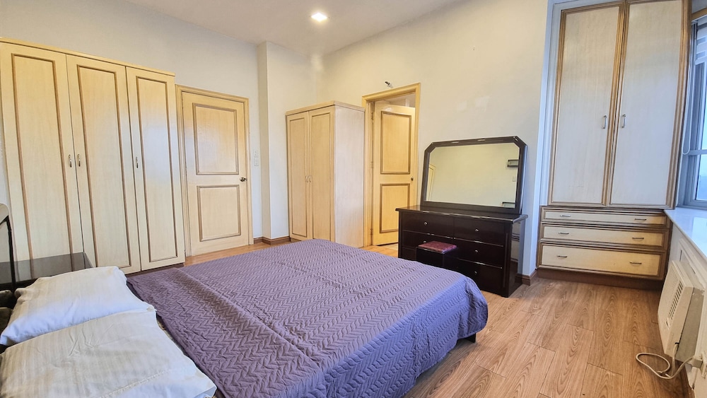 Amazing Marina Residential Suites 15/50