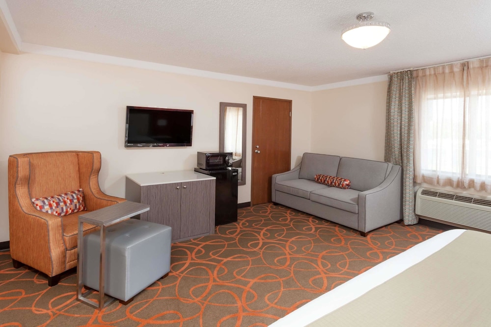 Baymont by Wyndham Chicago/Alsip 21/35