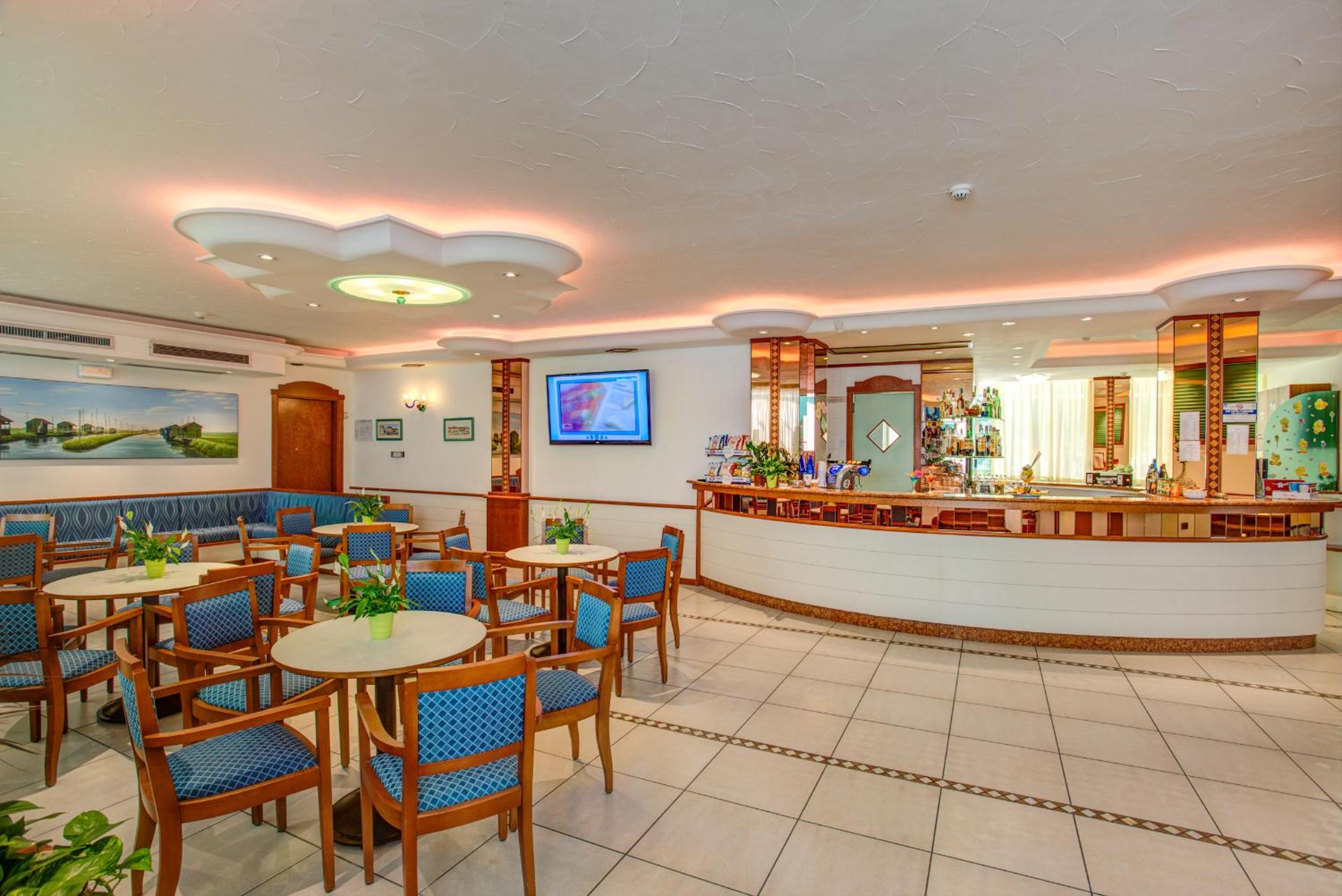 Smeraldo Hotel 35/50