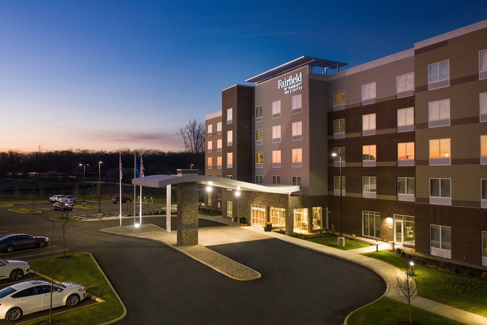 Fairfield Inn & Suites by Marriott Columbus New Albany 5/47