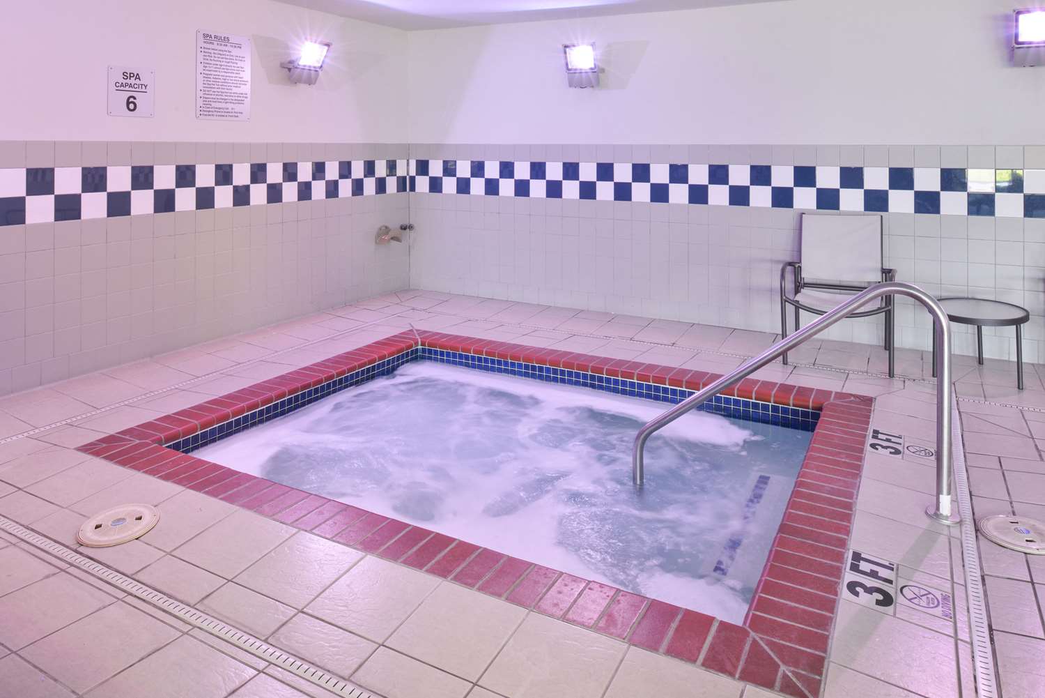 Comfort Inn & Suites Fayetteville-University Area 11/35
