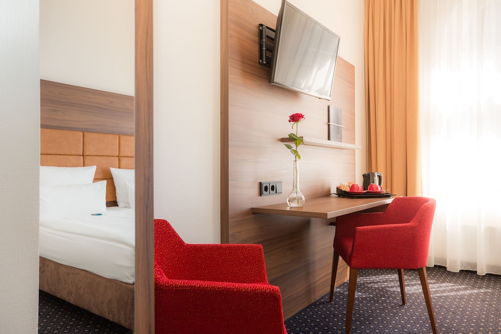 Hotel Furst Bismarck 43/43