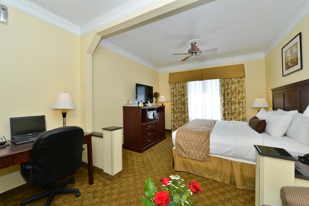 Best Western Lone Star Inn 12/30