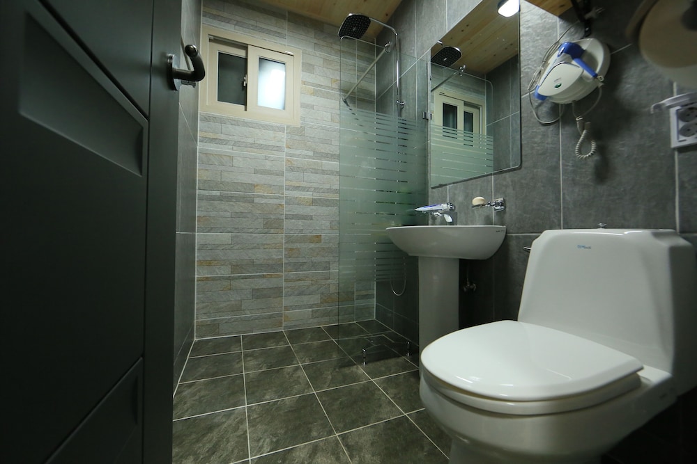 Daecheon Kakao Pension 28/33