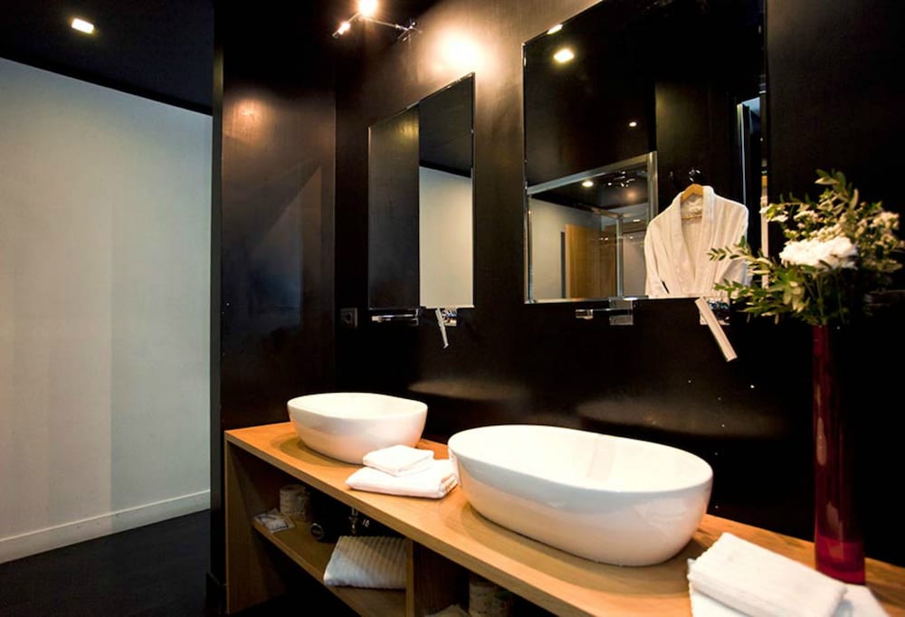SUITE ART NAVONA 56/59