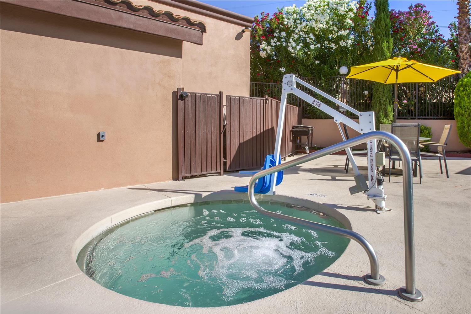 Best Western Copper Hills Inn 10/20