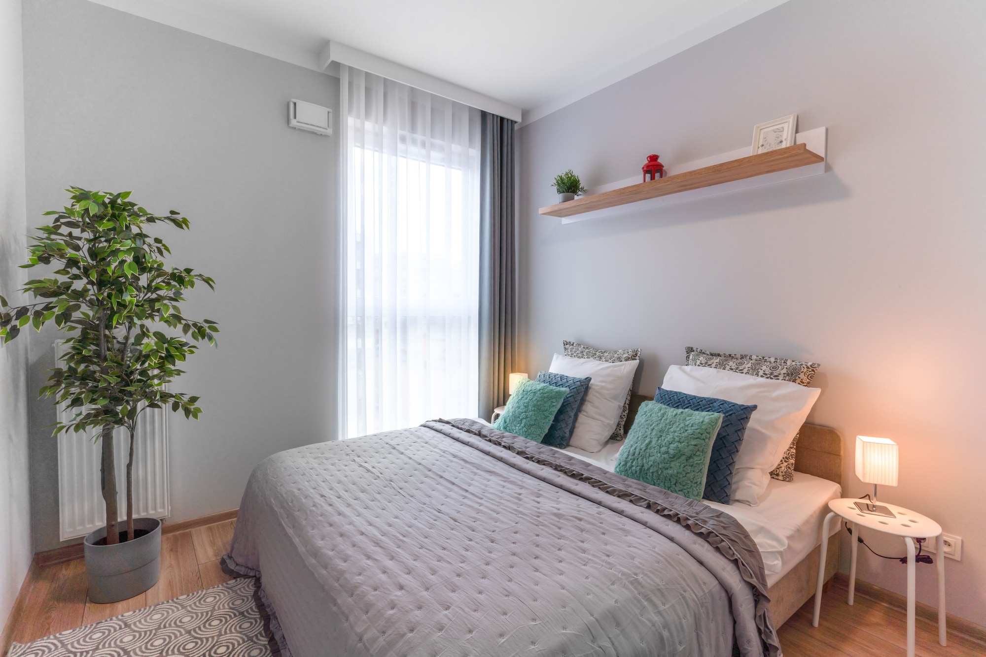 1 BEDROOM, CLASSIC, APARTMENT