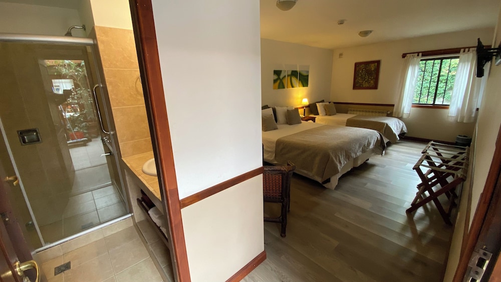 Hotel Austral Ushuaia 12/33