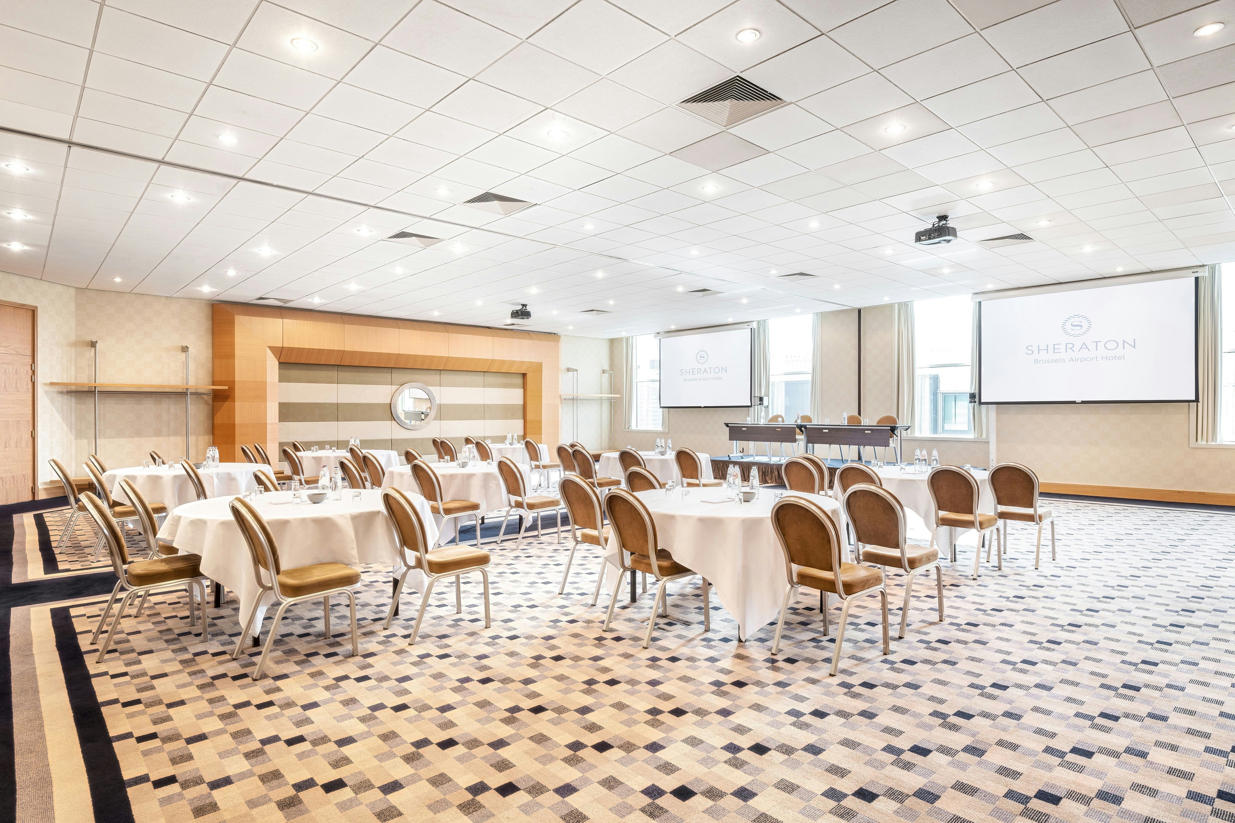 SHERATON BRUSSELS AIRPORT HOTEL 57/61