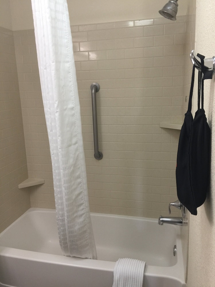 Candlewood Suites Woodward 40/42