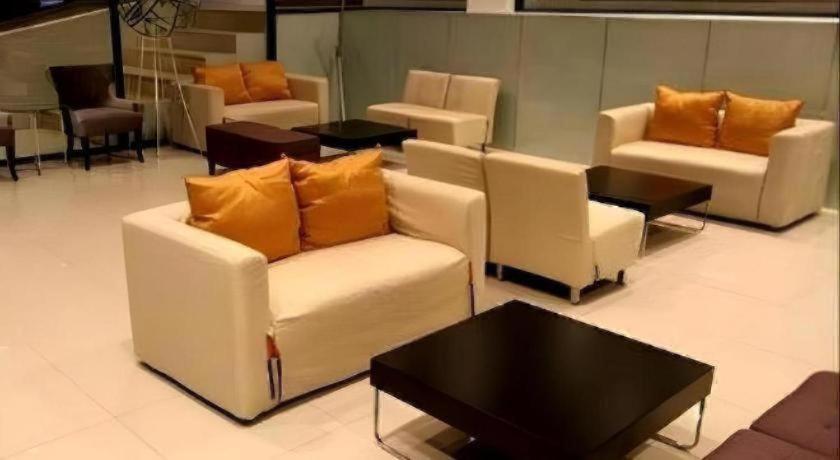 The Regent Hotel Ubonratchathani 49/66