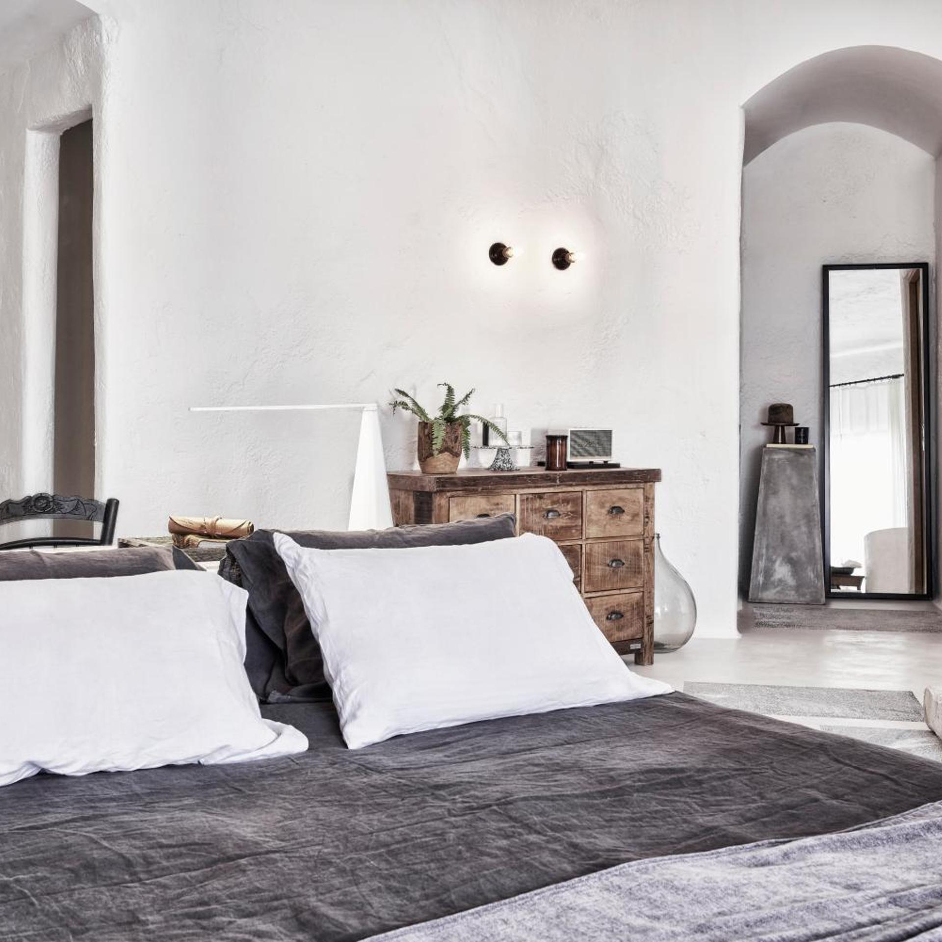 Cave, Suite, Private Pool