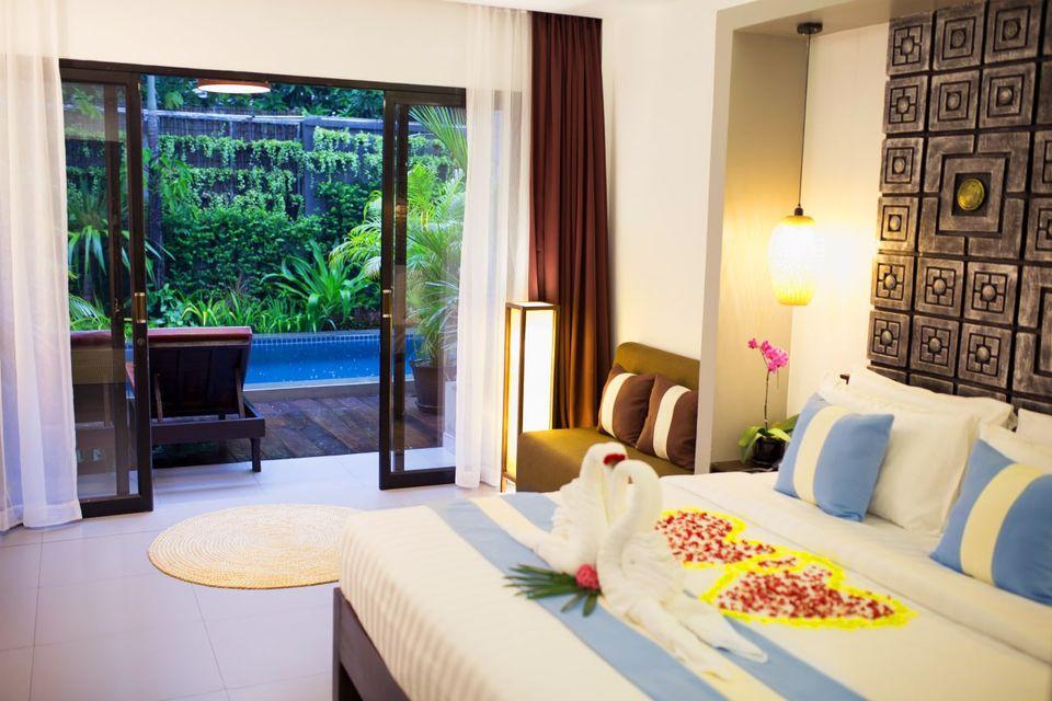 Cabana, Suite, Pool View