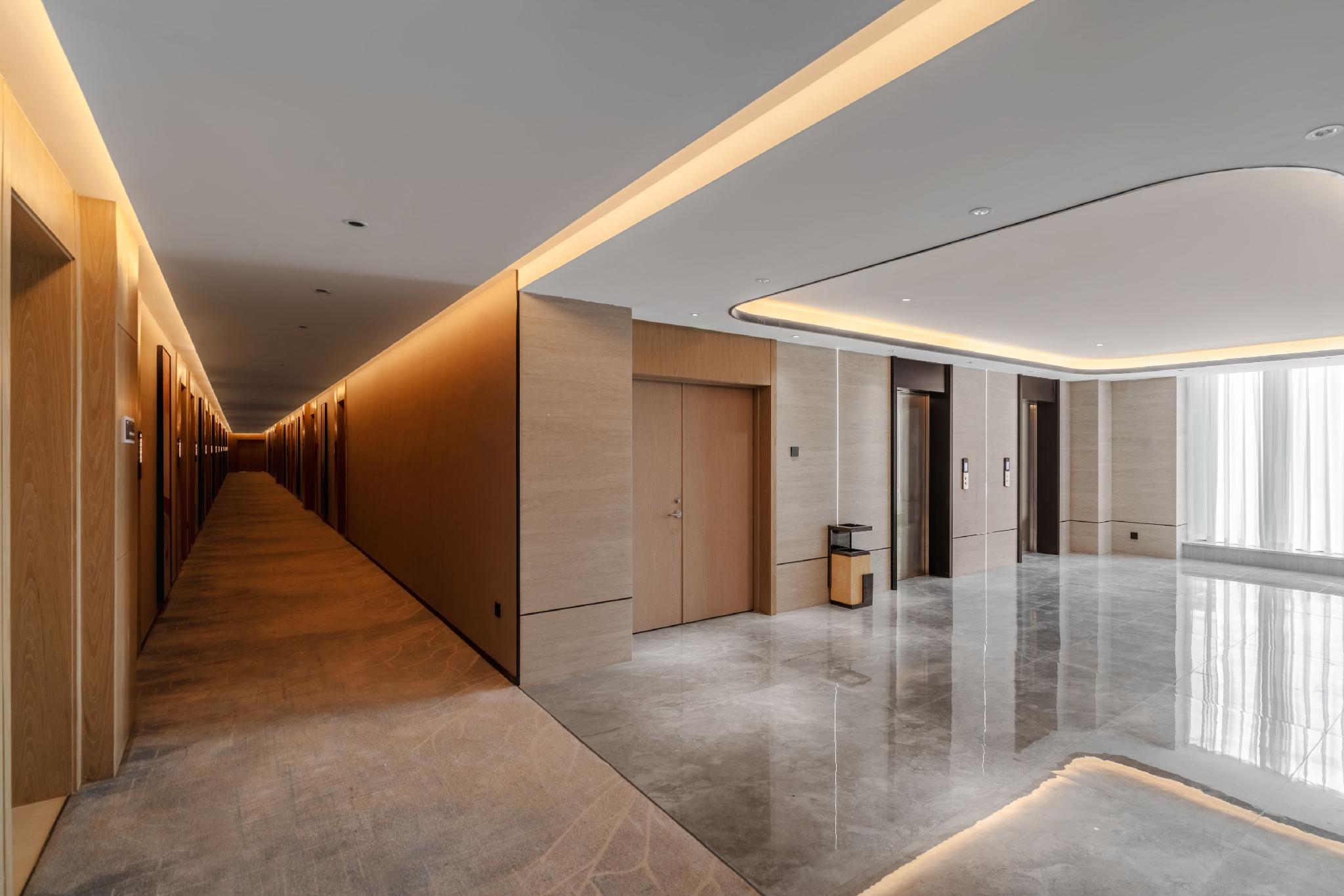Kunming Huagu Hotel (Changshui International Airport Platinum Port Modern Plaza Store) 7/23