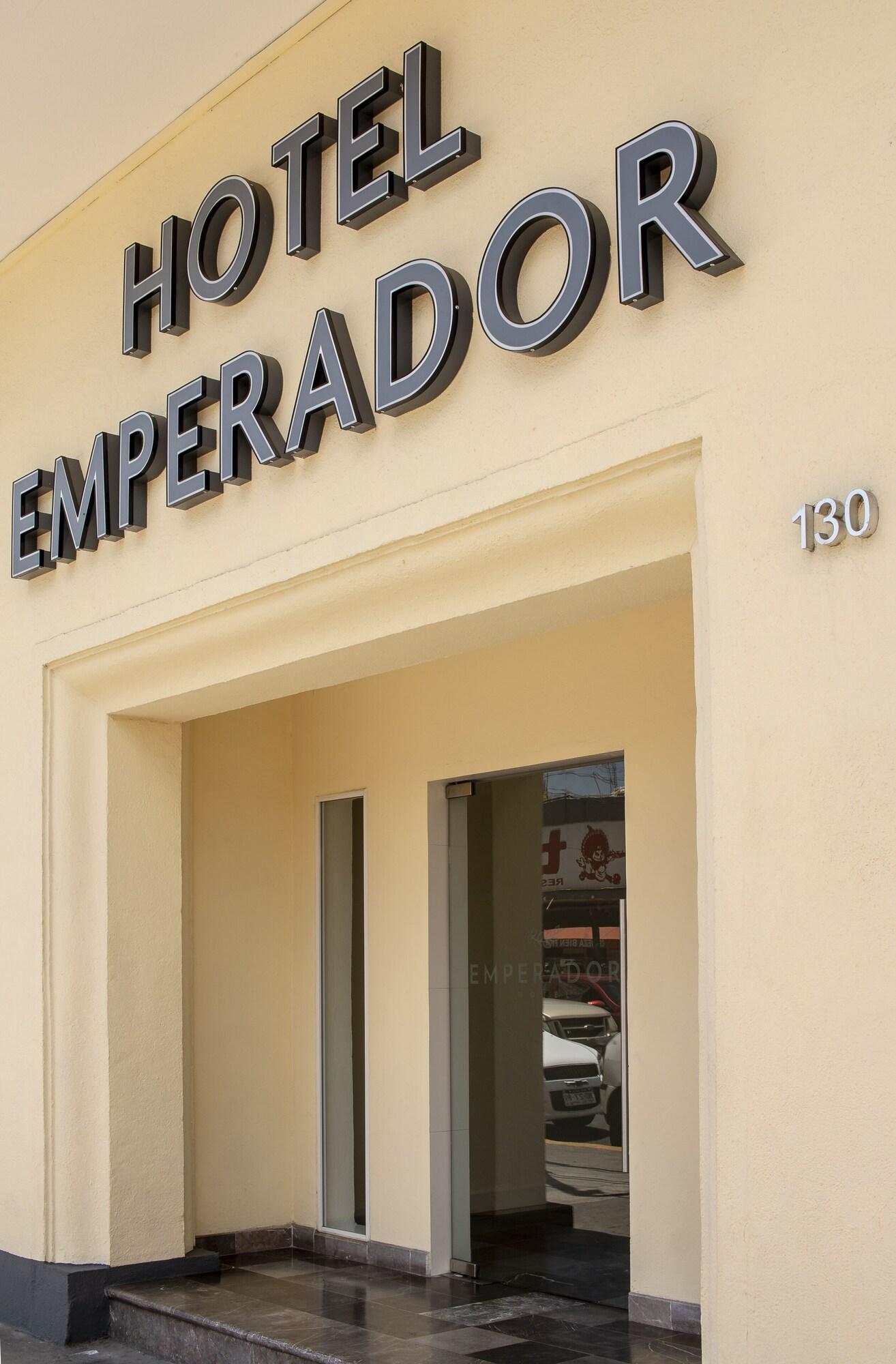 Hotel Emperador 6/55
