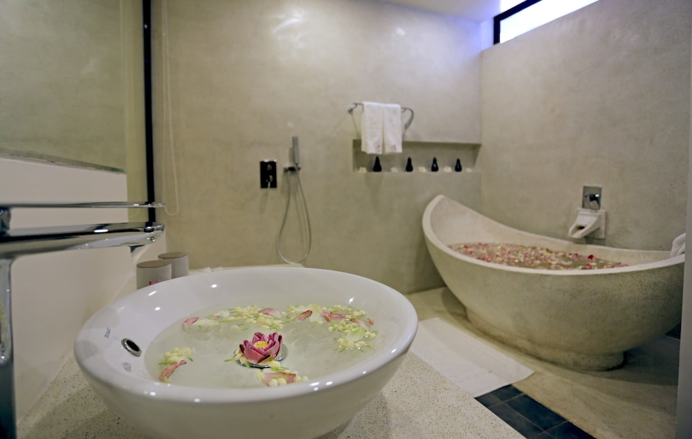 Hari Residence Spa 50/50