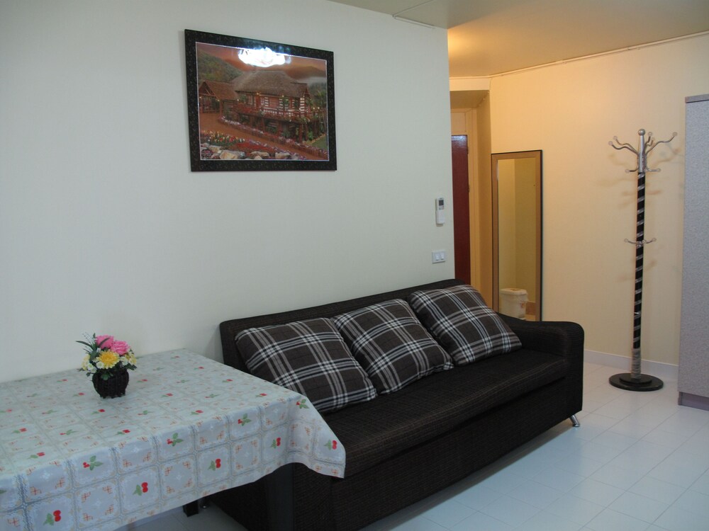 Sk Muangthongthani Apartment 32/48