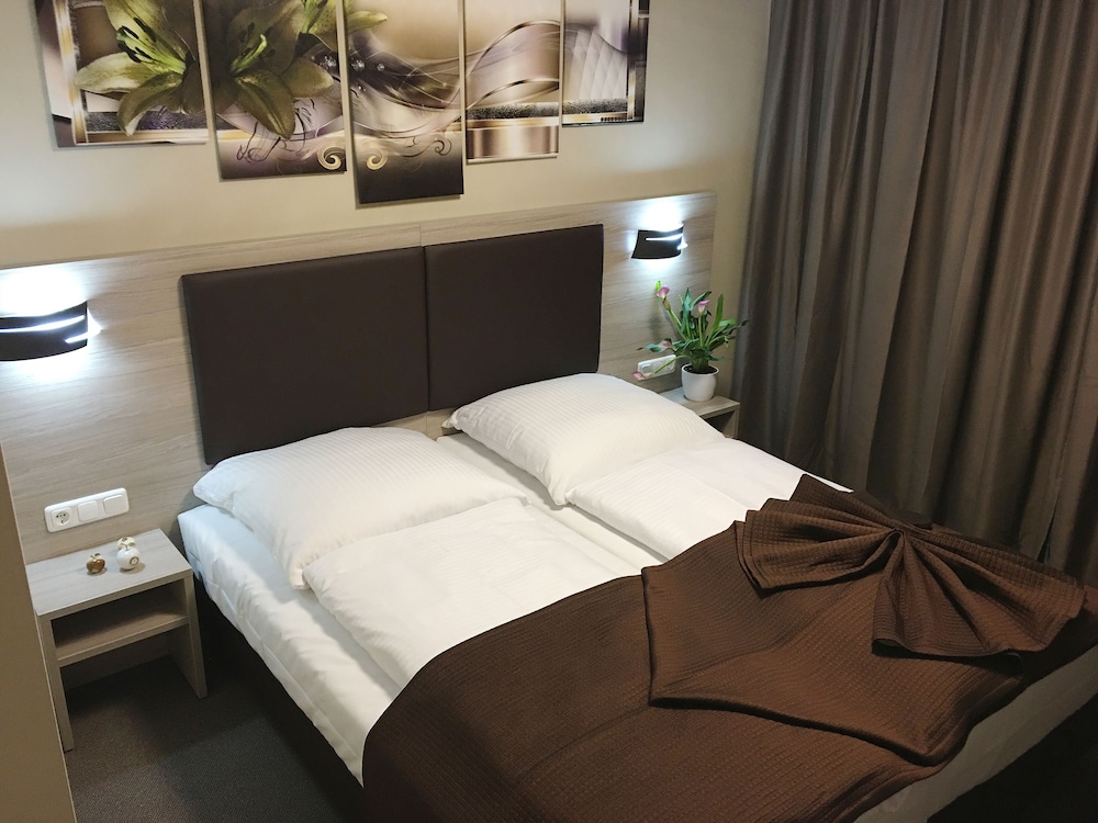 Hotel Glinde 4/42