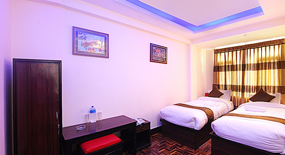 COMFORT, DOUBLE BED, COURTYARD VIEW