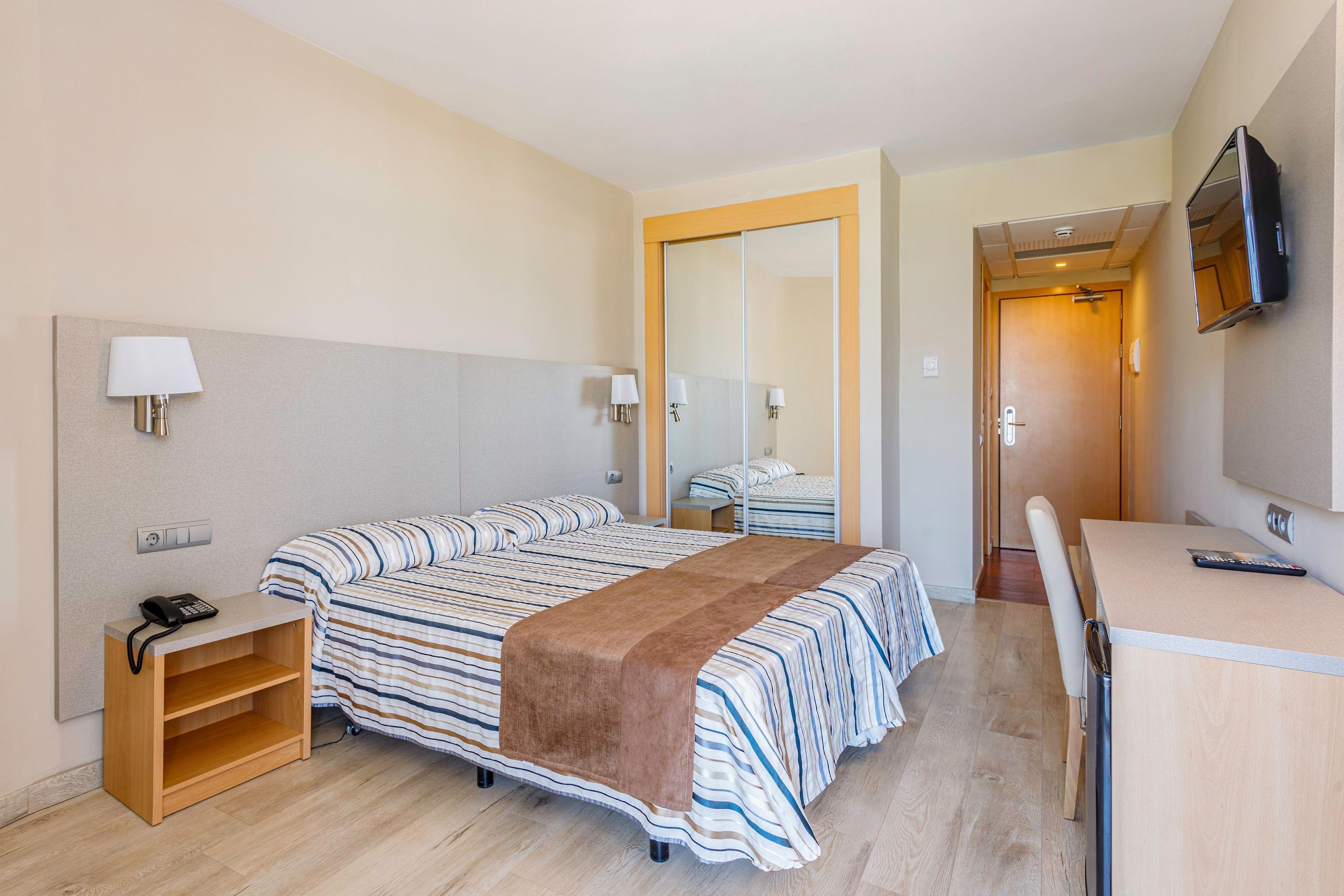 Standard, Twin Beds, Balcony or Terrace