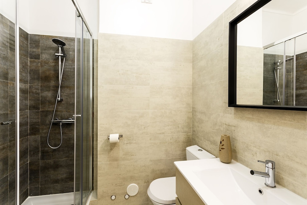 WHome Anjos Premium Apartment 8 45/50