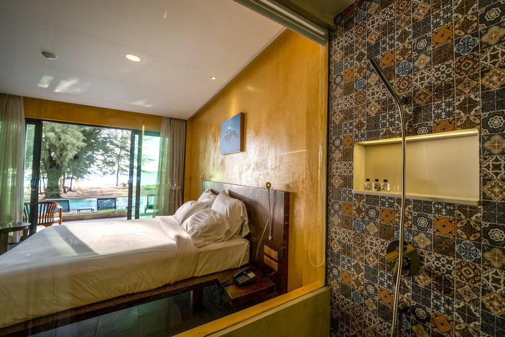 CORIACEA BOUTIQUE RESORT 63/63