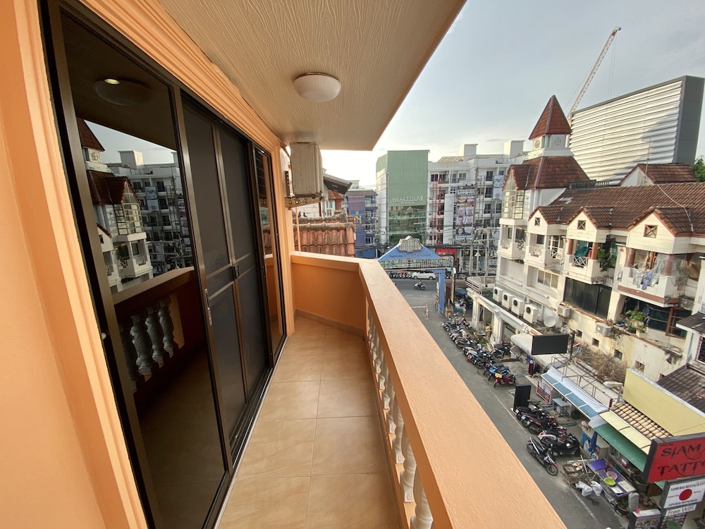 Zen Rooms Soi Paradise Patong 28/29