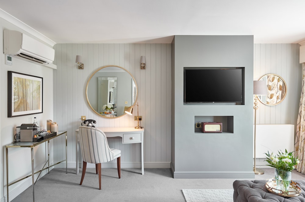 Burnham Beeches Hotel 37/41