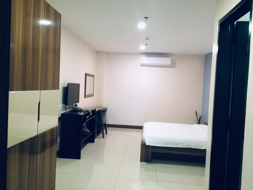 Ybc Grand Hotel 23/34