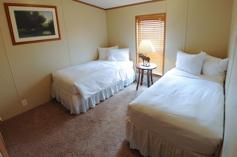 Royal Gorge Cabins 17/69