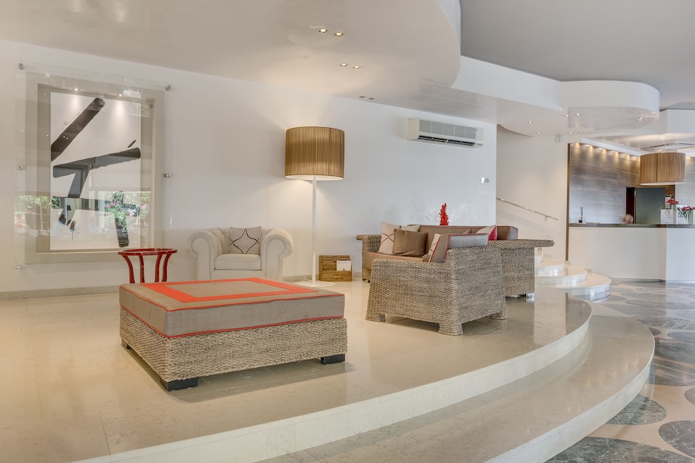 Hotel Mariver 32/50