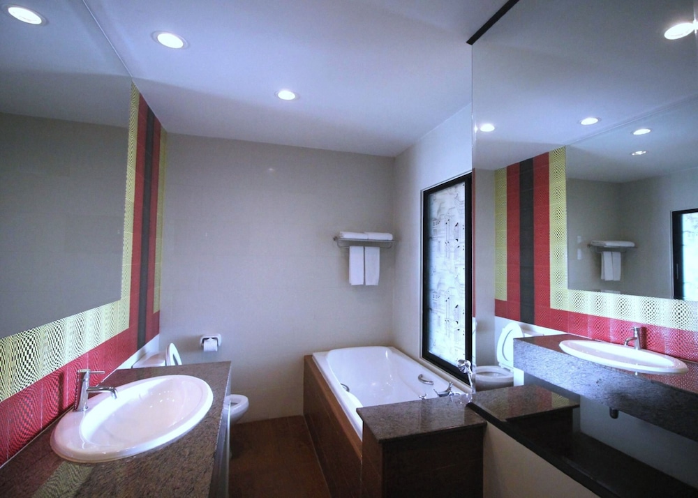 The Sunreno Hotel Bangkok 56/56