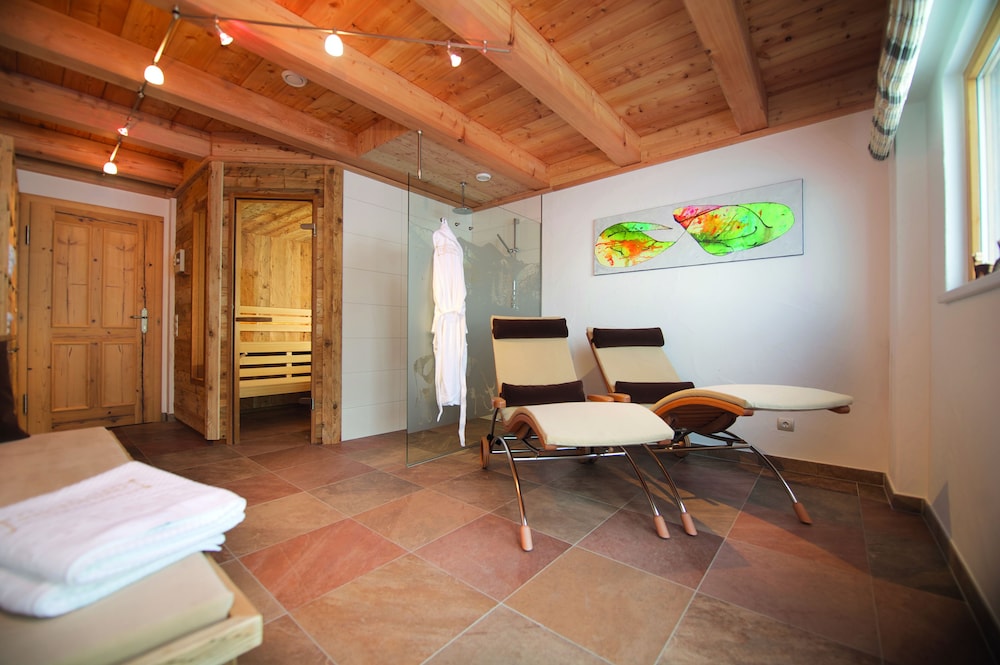 Alpine Premium Chalet Wallegg-Lodge 8/16