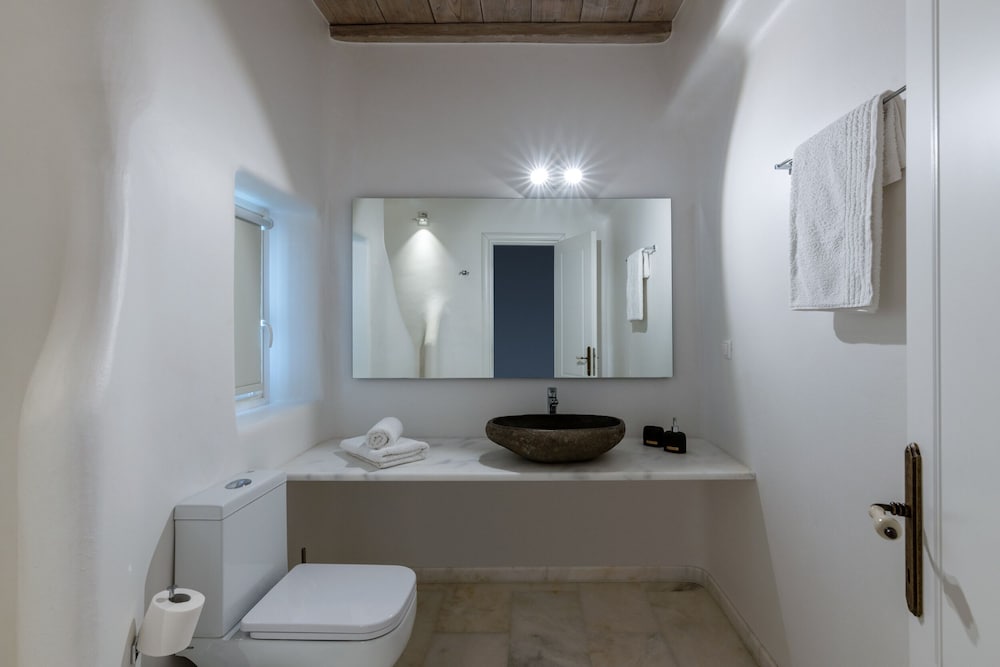 Mykonos Divino 47/50