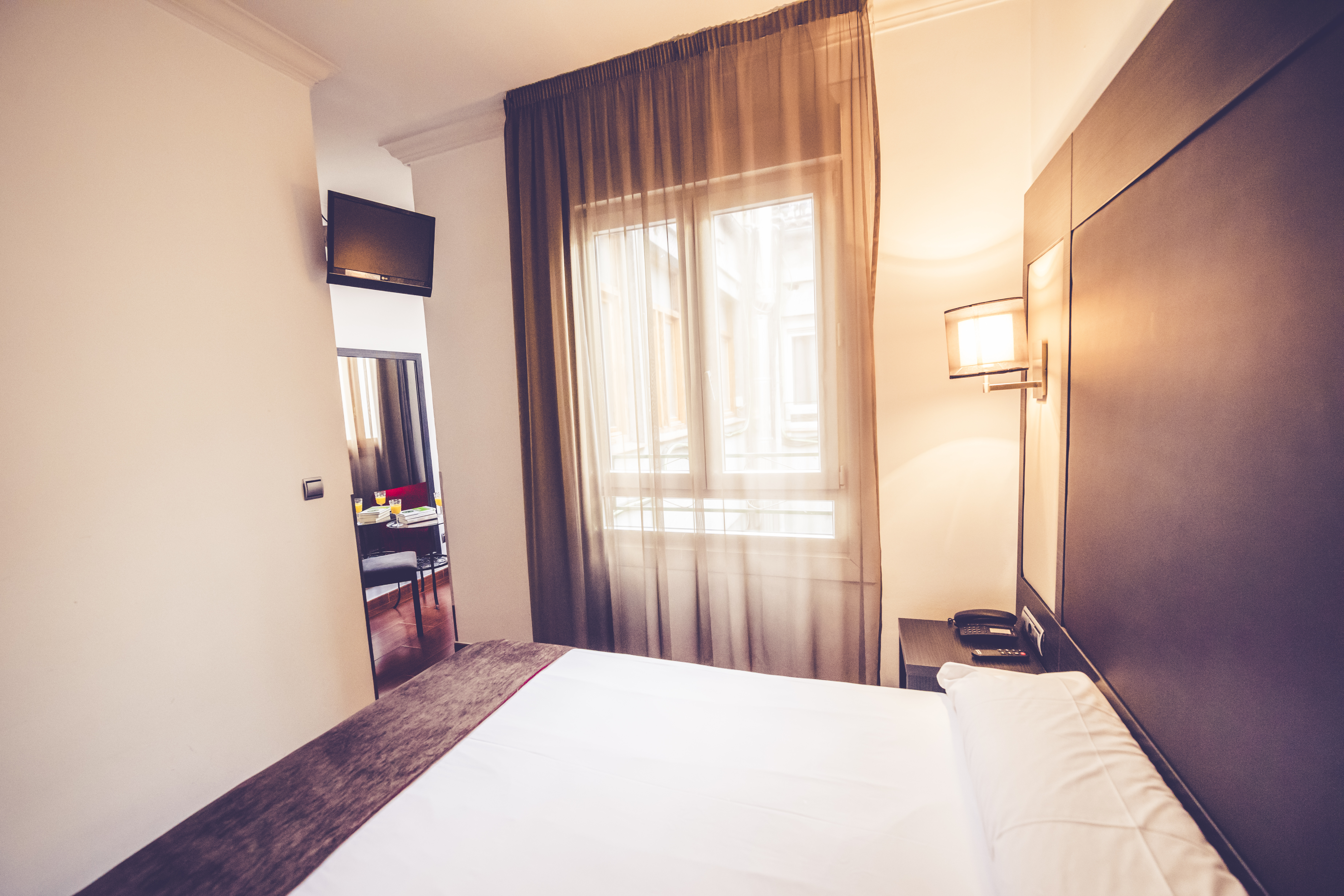 Hostal Sol Los Angeles 21/50