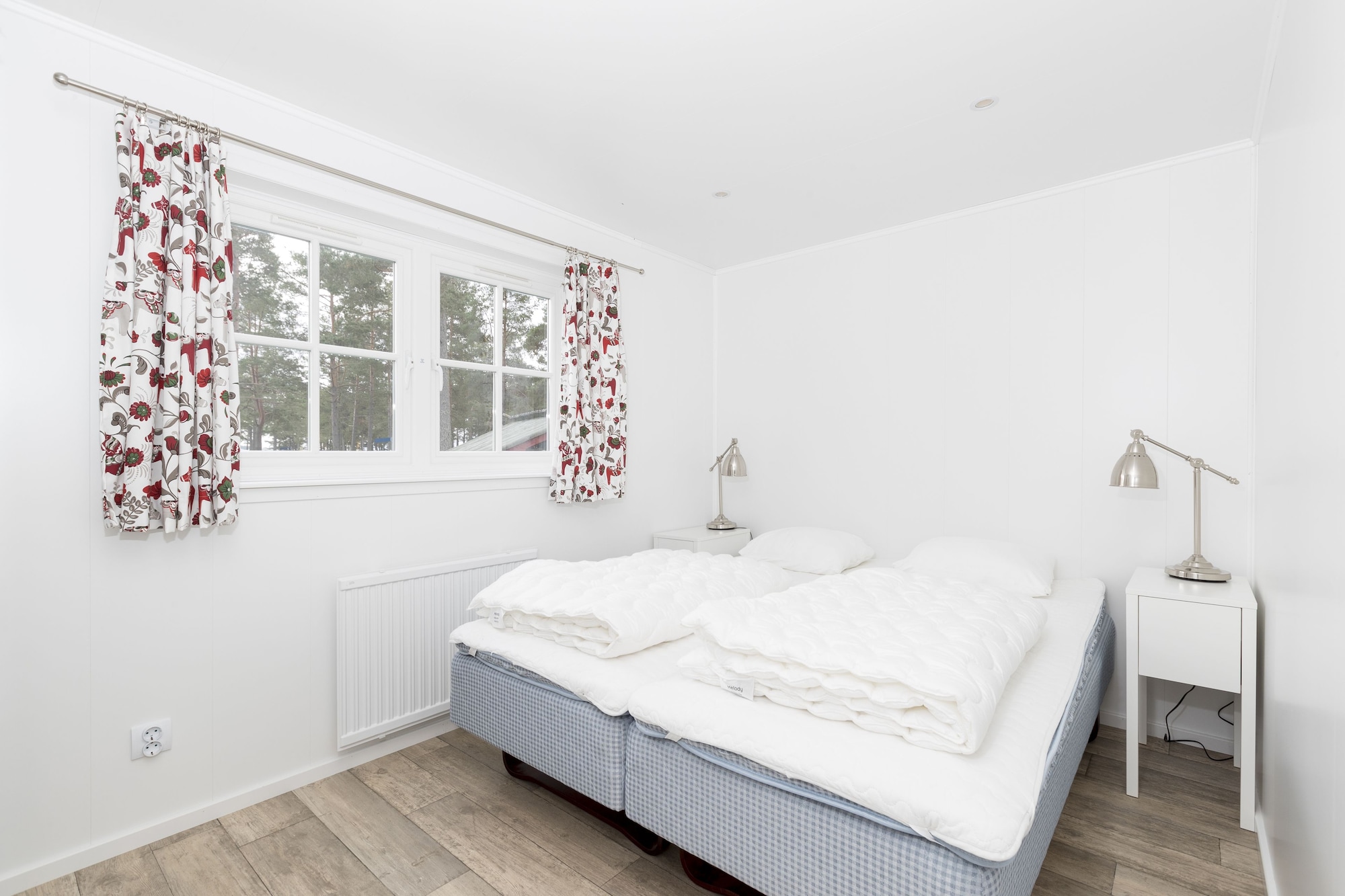 2 Bedrooms, Classic, Cabin, Twin Beds, Queen Bed, Beach Side, Sofa, Patio